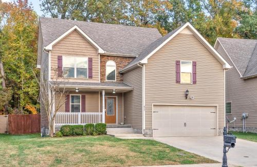 Clarksville House | The Fox House (615 Fox Path) Spacious 3-Bedroom Home in Clarksville, TN