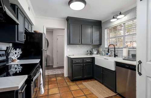 Tuscaloosa House | The Fox's Den | Spacious 3BR Townhome Near UA & Downtown
