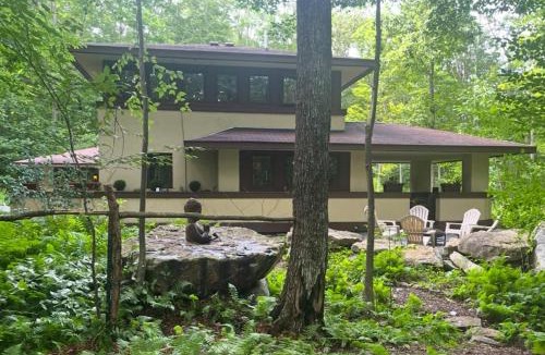 Bittinger House | The Frank Lloyd Wright Home @ Deep Creek, MD