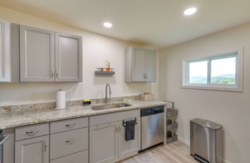 Banner Hill Cottage | 'The Garden Cottage' w/Yard & Views in Erwin!