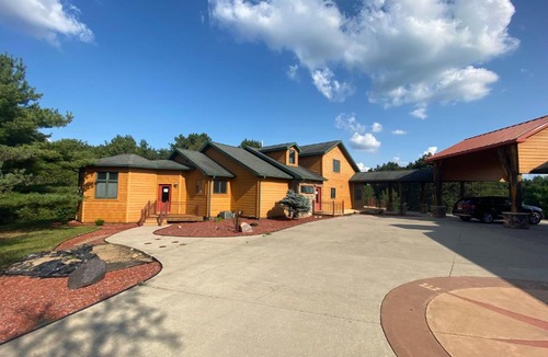 Wisconsin Dells House | The Great Escape - Private Resort