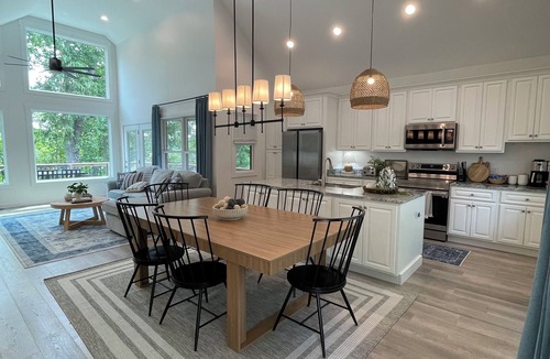 Nancy House | The Haven on Lakeshore Drive
