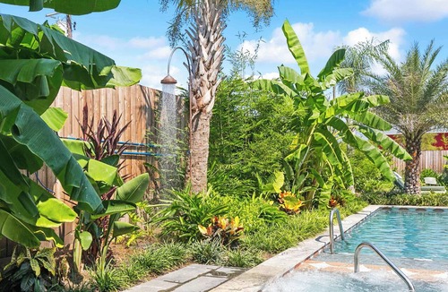Bywater Hotel | The Herald at CastleDay - Private Pool, Spa
