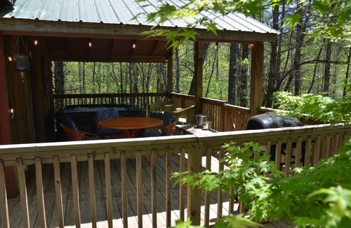 Reliance Cabin | The Hiwassee Cabin at Starr Mountain Retreat