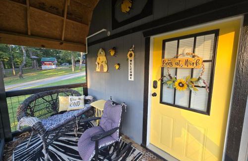 Marshall House | The Honey House a cozy retreat for one or two