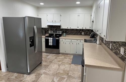 Lucas House | The Honey Pot! Barren River Quiet Living!