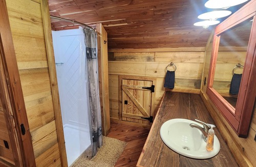 Boswell Cabin | The Indian Lodge in Sunset Valley on the White River