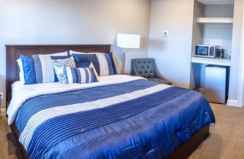 Washington House | The Inn at Elijah McLeans