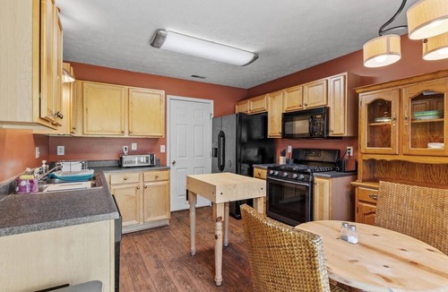 Owensboro House | The International House