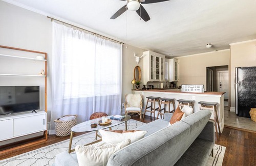 Old East Dallas Apartment | The Junius