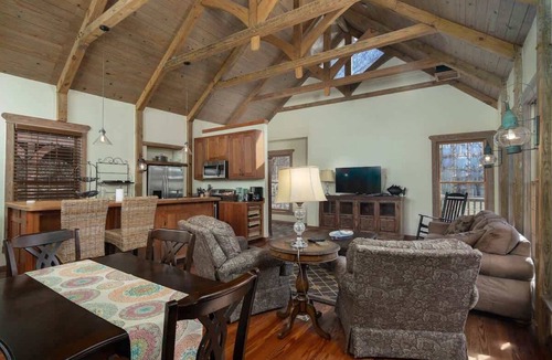 Taylor Cottage | The Lake House - Cypress Woods Place