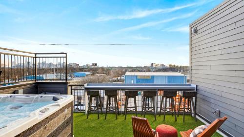 Katie Hill Neighborhood House | The Lodge by AvantStay