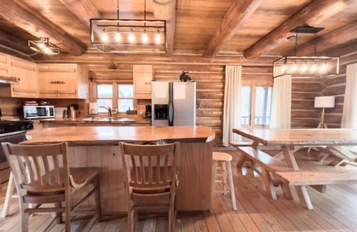 Lake Ann House | The Lodge-Sleeping Bear Resort in Lake Ann Michigan