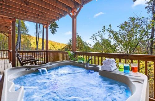 Sevierville House | The Lookout Pair by Ghosal Luxury Lodging