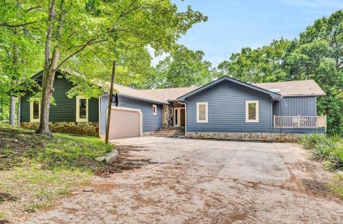 Huddleston House | The Main House - Lakefront home with private hot tub & balcony