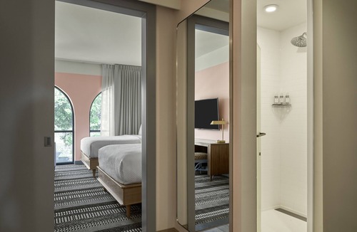 Midtown Hotel | The Memphian, a Tribute Portfolio Hotel