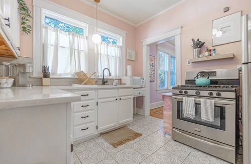 Vollintine-Evergreen House | The Memphis Retreat in the heart of Memphisnn