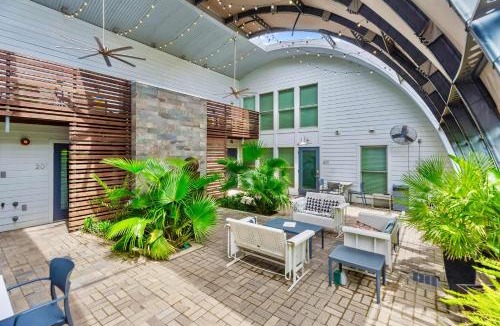 Bywater House | The Moon Quonset Hut Vacation Rental Heated & Chilled Pool