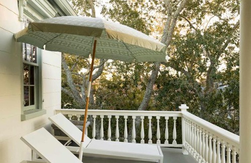 Harleston Village Bed & Breakfast | The Nicholas George's King Suite- Walk to King
