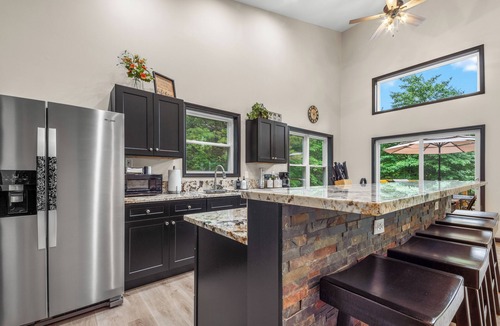 Elmira House | The Northwood Cottage