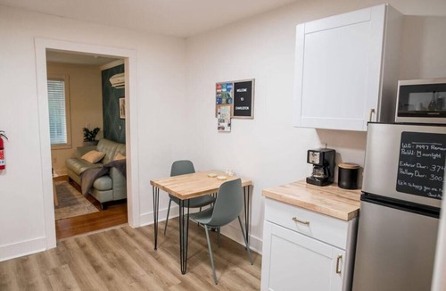 North Charleston Apartment | The Olive Nest - Cozy Large Studio on Remount
