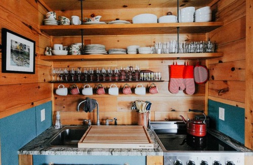 Leland House | `The Otherside`-Fishtown Shanty in Leland!