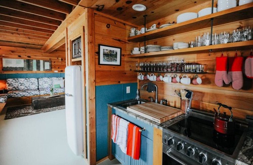 Leland House | `The Otherside`-Fishtown Shanty in Leland!