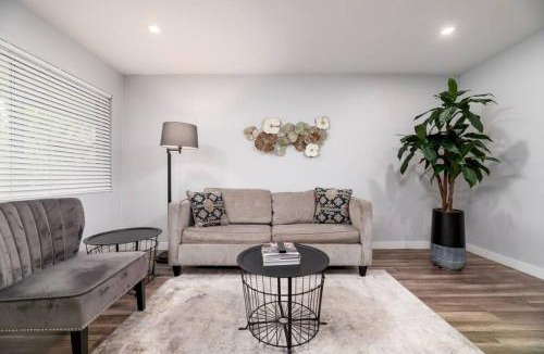 Middle River Terrace Apartment | The Palms at Middle River Terrace 3