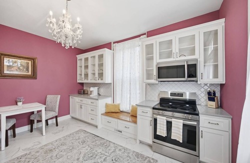 Paris House | The Parsonage of Paris