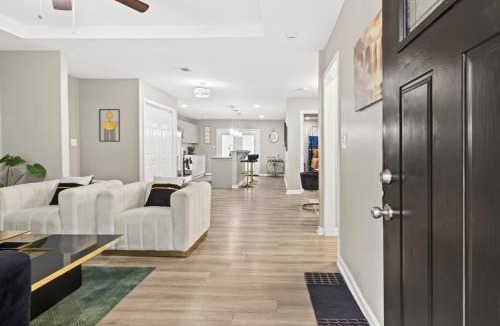 Atlanta House | The Peach Pad!