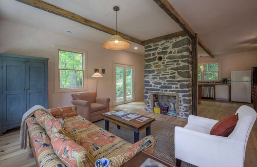 Lexington Cottage | The Perch - whimsical cottage near lovely Lexington