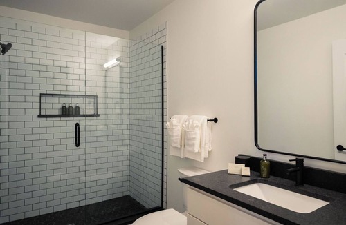 Roanoke Hotel | The Promissory Hotel