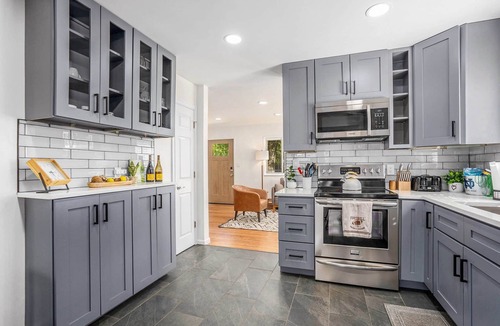 Wooded Estates House | The Rock by Golden Home Rentals