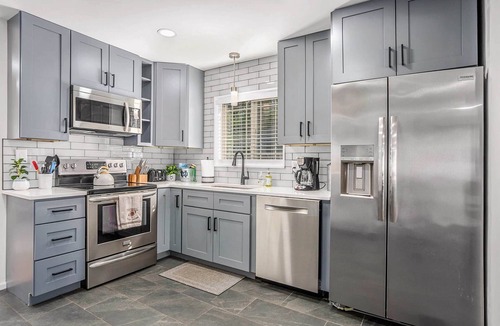 Wooded Estates House | The Rock by Golden Home Rentals