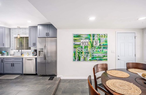 Wooded Estates House | The Rock by Golden Home Rentals