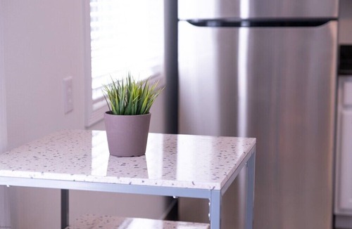 Birmingham House | The Rock - Cozy Ranch minutes from Downtown Birmingham and Royal Oak