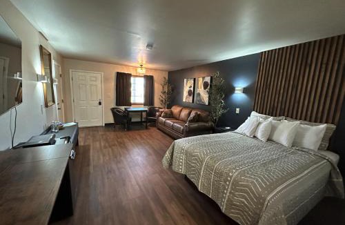 Coshocton Hotel | The Roscoe