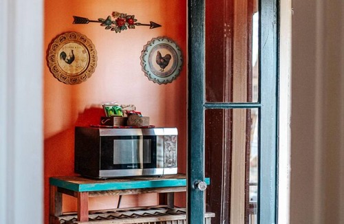 Staunton Apartment | The Shenandoah Suite