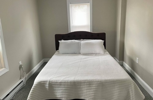 Buffalo Mills House | The Spring House
