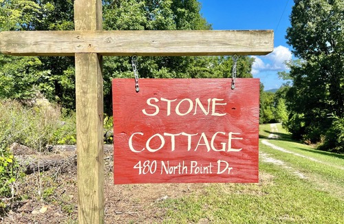 Mountain View Cottage | The Stone Cottage! Private with incredible views of the River and Mountains.