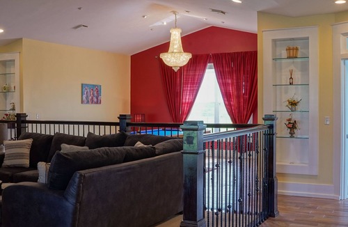 Lexington House | The Thoroughbred Estate