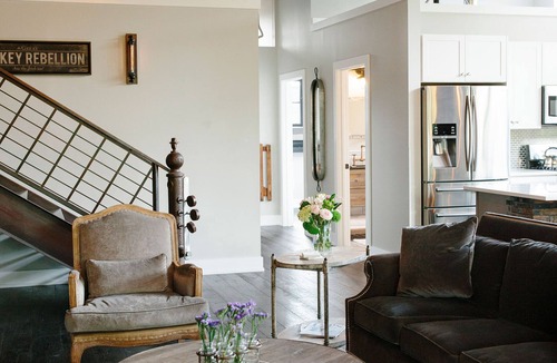 Lexington Condo | The Top Shelf Condo! For Explorers Seeking An Exclusive Kentucky Experience
