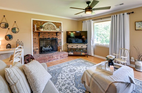 Lexington House | 'The Travis House at Lantern Springs' on Farm!