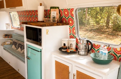 Court House House | The View At Rose Hill, Mountain Retreat with Vintage Airstream, 2 Private acres