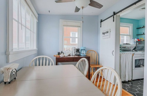 Waynesboro House | The Wayne Shire: Sleeps 8 + Downtown Waynesboro