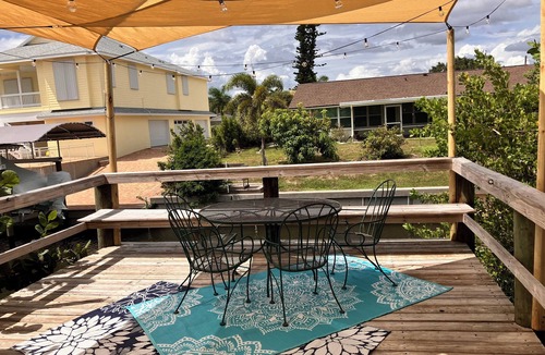 Bay Harbor Estates House | The Windsor @ Englewood Beach