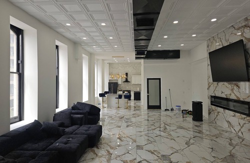 Downtown Louisville Condo | The Winston on Market - Private Luxury Rental Space