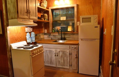 Reliance Cabin | The Woodsman Cabin at Starr Mountain Retreat