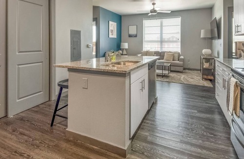 University District Apartment | TheNine 4BD 2 - Four Bedroom Apartment, Sleeps 8