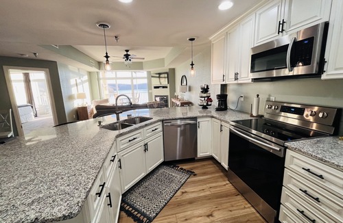 Osage Beach Condo | This Condo Has It All! Amazing State Park Views and Great Amenities